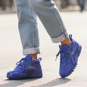 Reebok x Cardi B Classic Leather V2 Ultramarine Blue Sneakers GX9659 Womens 6.5
